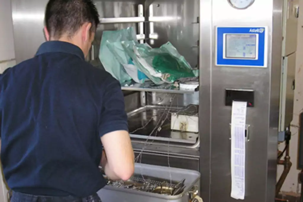 IQ/OQ/PQ autoclave validation services
